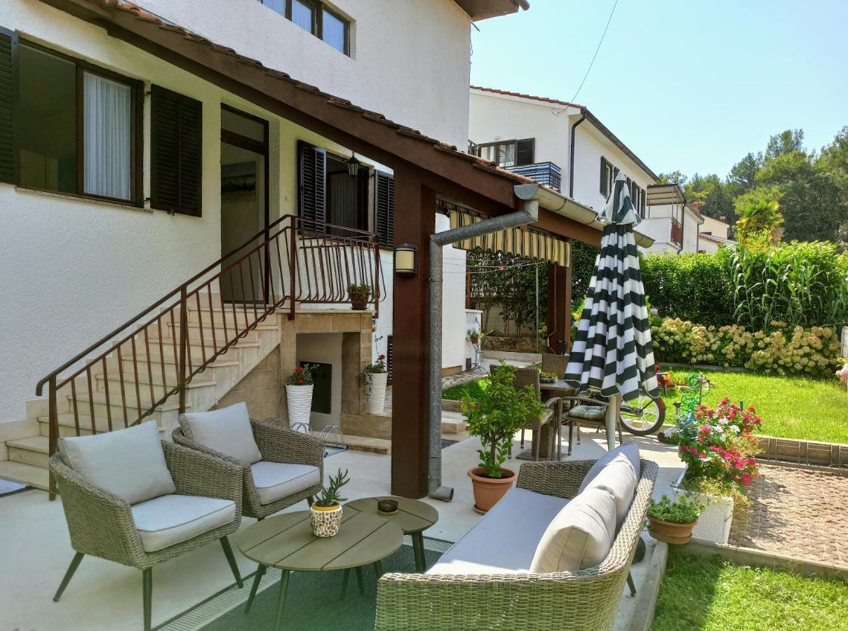 Apartments Villa Katana Porec Ngoại thất bức ảnh