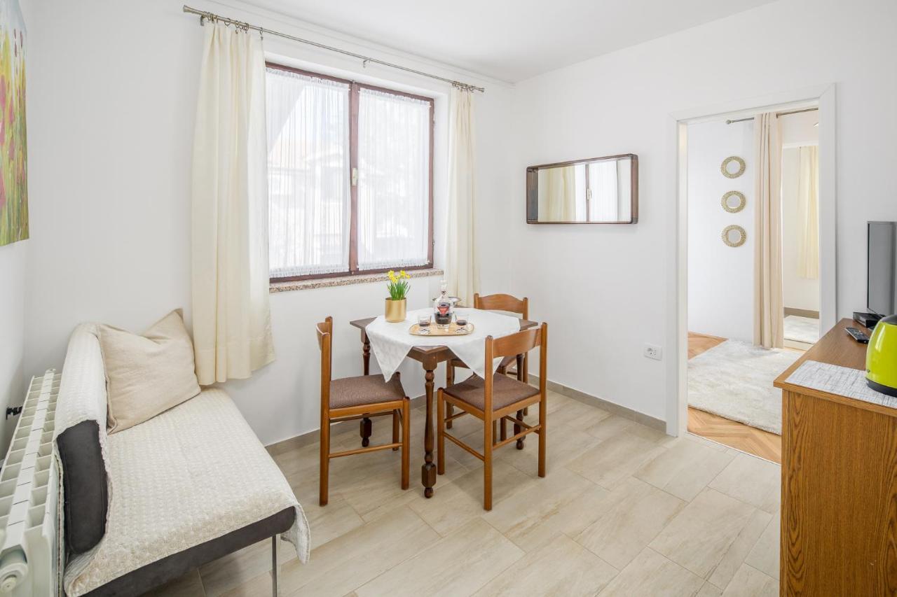 Apartments Villa Katana Porec Ngoại thất bức ảnh