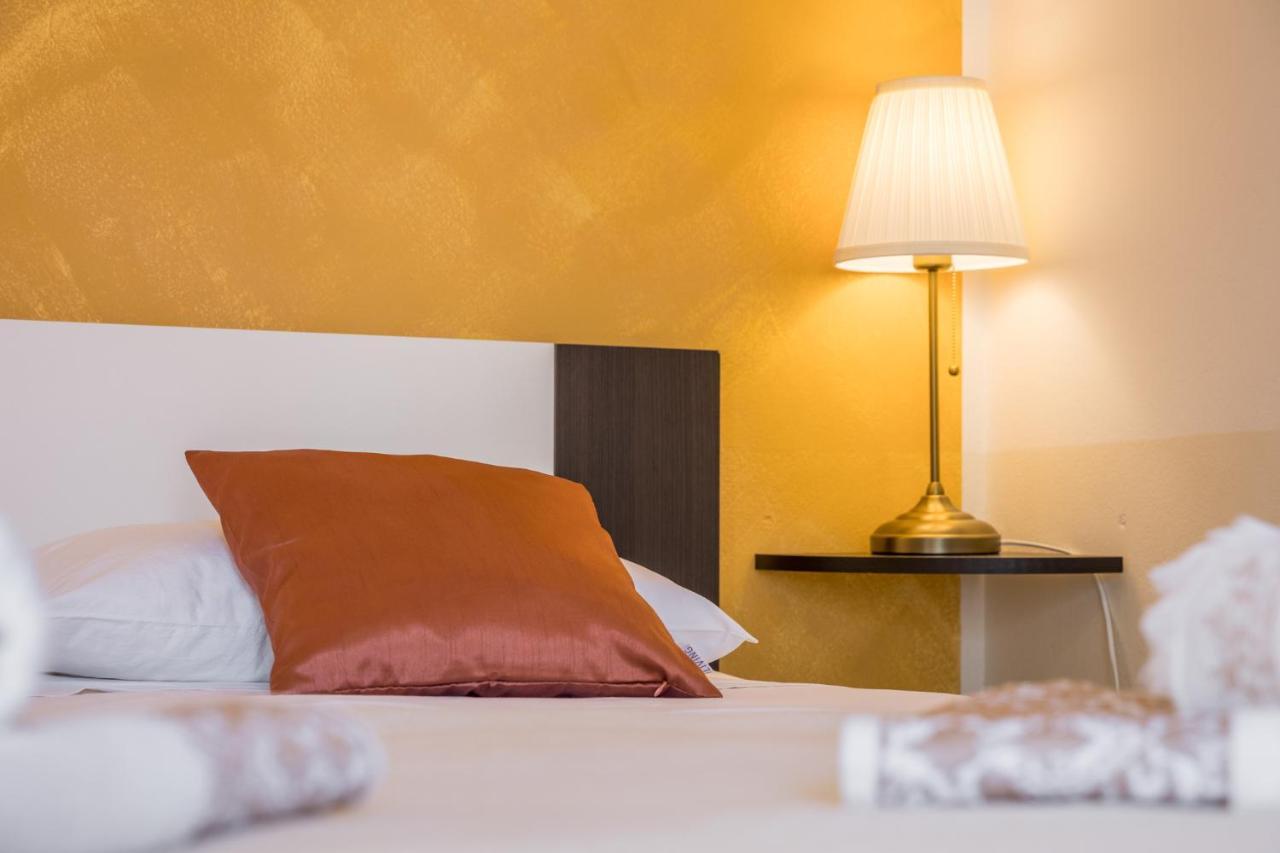 Apartments Villa Katana Porec Ngoại thất bức ảnh