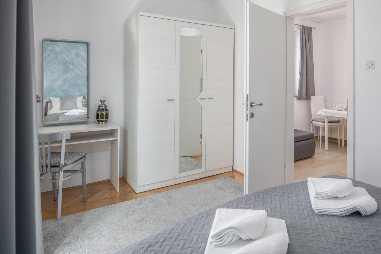 Apartments Villa Katana Porec Ngoại thất bức ảnh